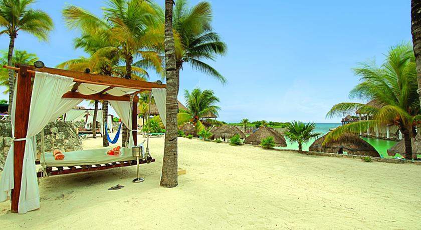 Hotel Occidental At Xcaret Destination Playa del Carmen Exteriér fotografie Beach at the Grand Palladium Resort