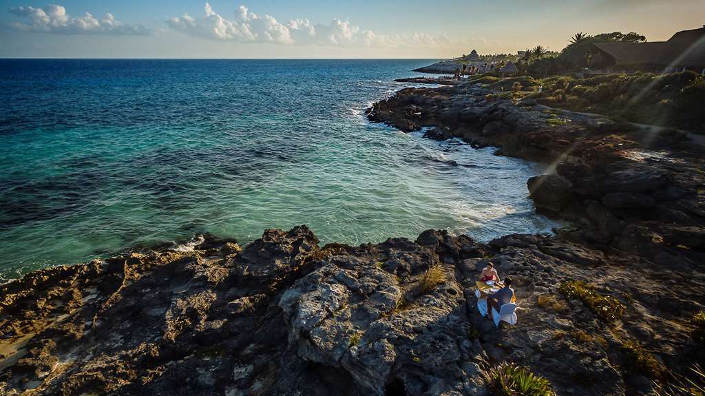 Hotel Occidental At Xcaret Destination Playa del Carmen Exteriér fotografie View of the coast of the island of Elba
