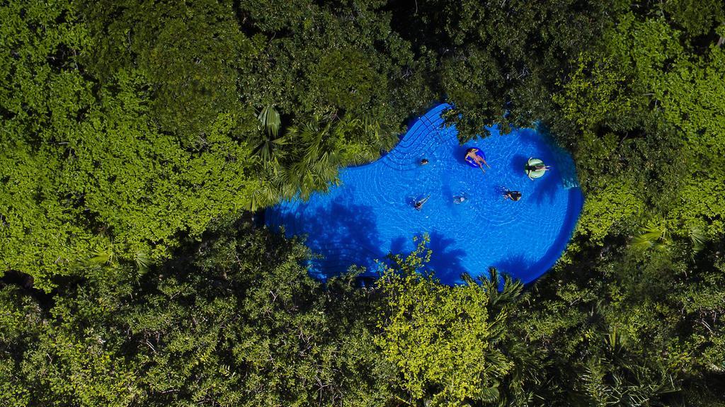 Hotel Occidental At Xcaret Destination Playa del Carmen Exteriér fotografie The Blue Lake