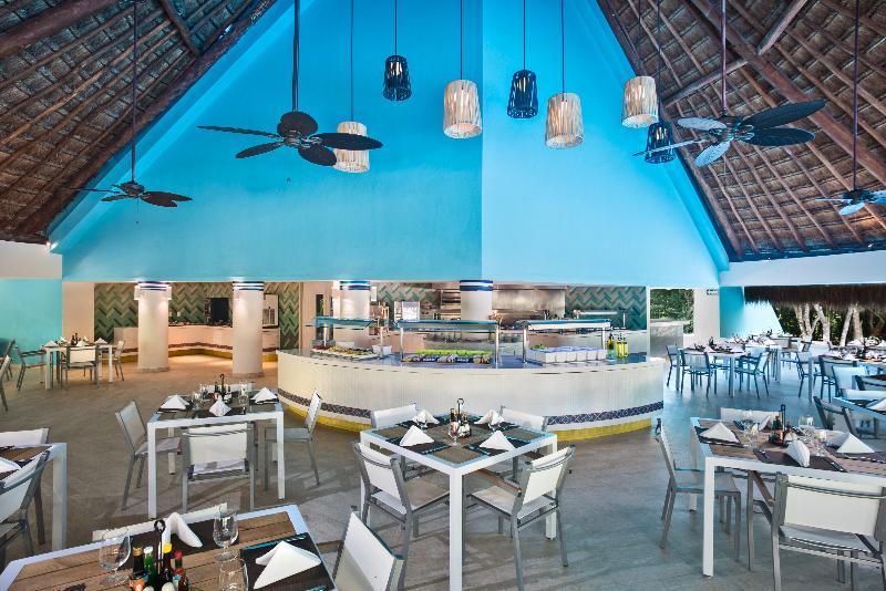 Hotel Occidental At Xcaret Destination Playa del Carmen Exteriér fotografie The buffet at the resort
